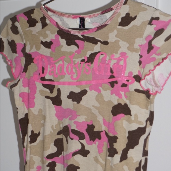 DADDY’S GIRL PARIS HILTON TRUE Y2K PINK CAMO BABY T - Picture 2 of 2